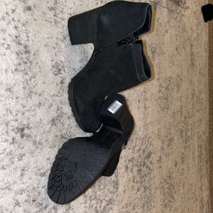 Lucky Brand booties NEW